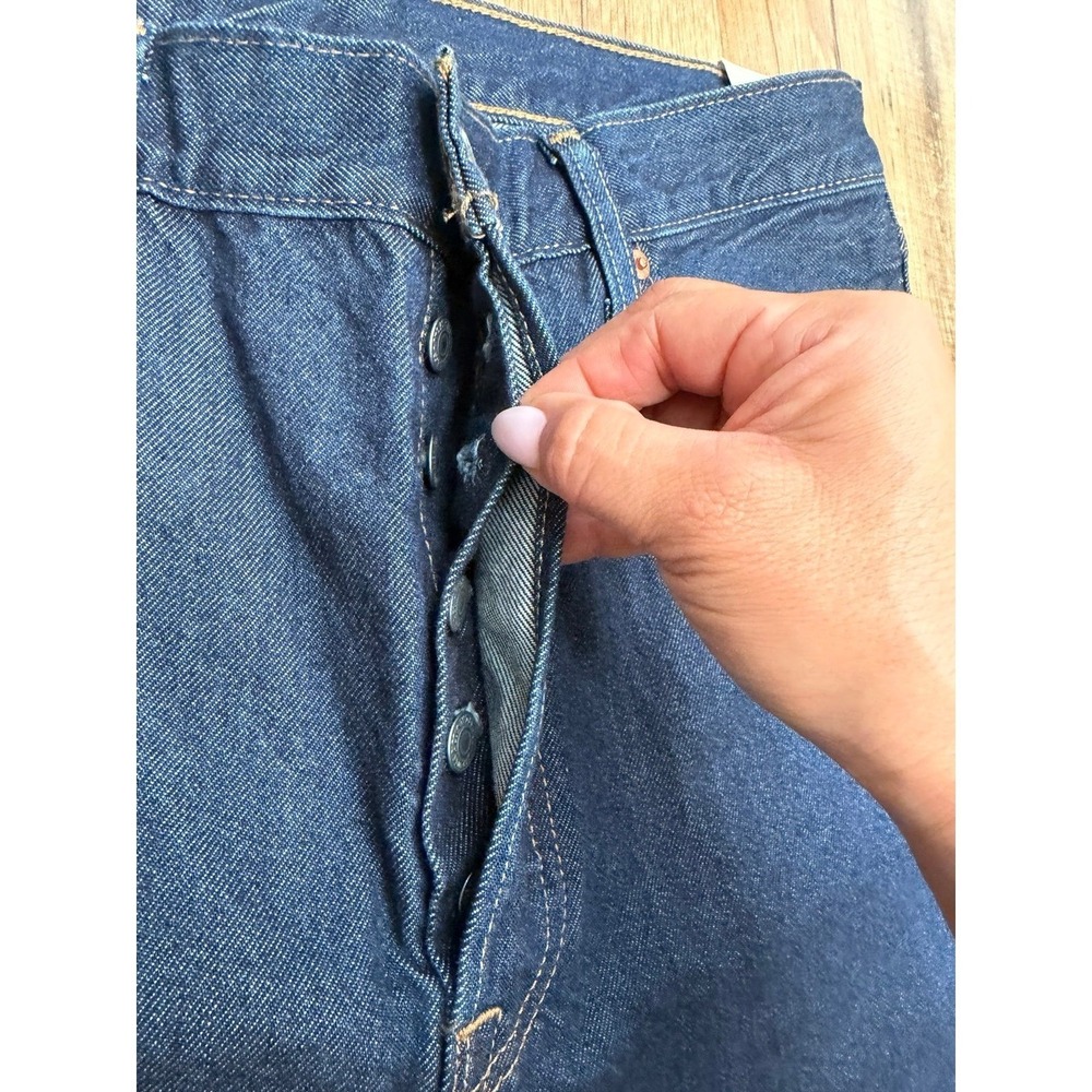 Levi's 501 Original Fit Jeans 32x32 Dark Wash Button Fly NWT - Picture 4 of 10